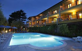 Residence Spiaggia D'oro  3*